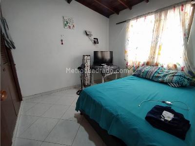 Casa de 4 alcobas en venta en Barrio Nuevo, Bello, 120 m² · foto 7 de 12