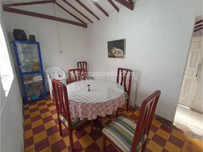 Casa de 4 alcobas en venta en Niquia, Bello, 129 m² · foto 2 de 13