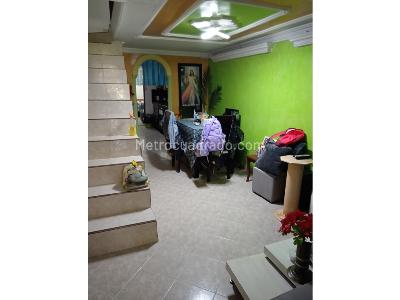 Casa de 5 alcobas en venta en Cabañas, Bello, 110 m² · foto 5 de 13