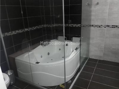 Casa de 4 alcobas en venta en Copacabana, Bello · foto 10 de 15