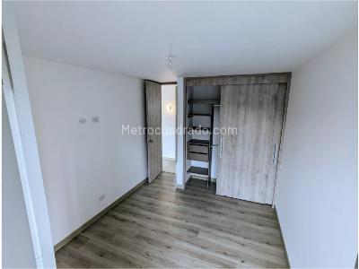 Apartamento de 2 alcobas en venta en Aves Maria, Sabaneta, 85 m² · foto 10 de 12