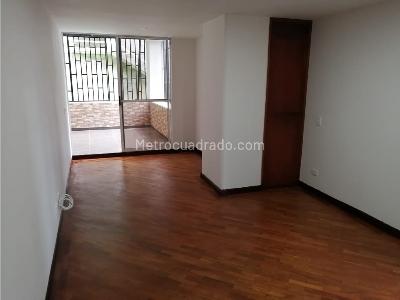 Apartamento de 3 alcobas en venta en El Poblado, Medellín, 128 m² · foto 3 de 16