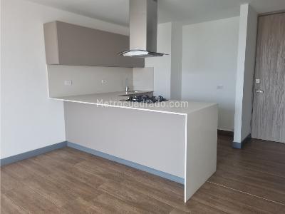 Apartamento en venta en Envigado, Medellín · foto 2 de 16