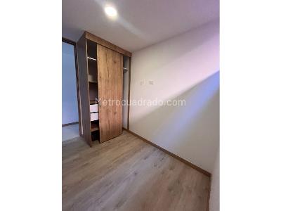 Apartamento de 2 alcobas en venta en Niquia, Bello, 52 m² · foto 11 de 13