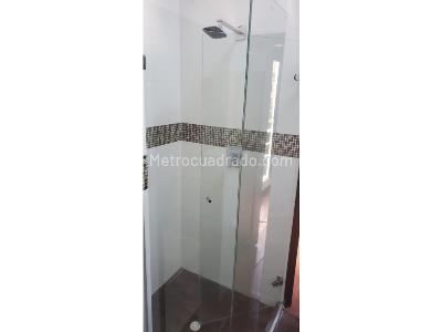 Casa de 5 alcobas en venta en Las Flores, Envigado, 286 m² · foto 8 de 14