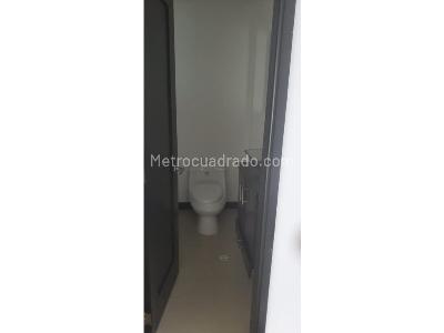 Casa de 5 alcobas en venta en Las Flores, Envigado, 286 m² · foto 10 de 14