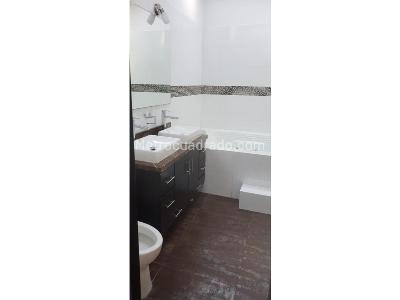 Casa de 5 alcobas en venta en Las Flores, Envigado, 286 m² · foto 12 de 14