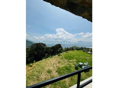 Casa de 4 alcobas en venta en Navarra Bello, Bello, 394 m² · foto 4 de 20