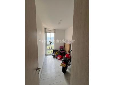 Apartamento en venta en Calasanz, Medellín · foto 3 de 10