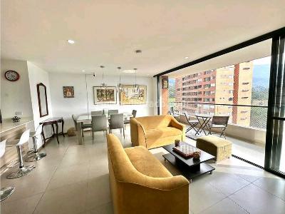 Apartamento de 4 alcobas en venta en Loma Del Escobero, Envigado, 116 m² · foto 4 de 10