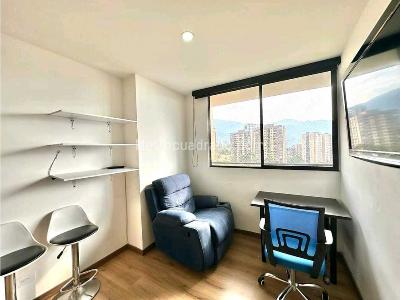 Apartamento de 4 alcobas en venta en Loma Del Escobero, Envigado, 116 m² · foto 6 de 10