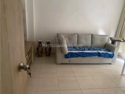 Apartamento de 4 alcobas en venta en Cabañas, Bello, 94 m² · foto 4 de 15