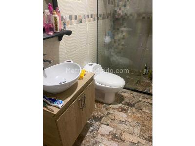 Apartamento de 4 alcobas en venta en Cabañas, Bello, 94 m² · foto 8 de 15
