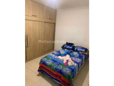 Apartamento de 4 alcobas en venta en Cabañas, Bello, 94 m² · foto 10 de 15