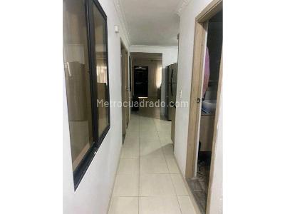 Apartamento de 4 alcobas en venta en Cabañas, Bello, 94 m² · foto 13 de 15