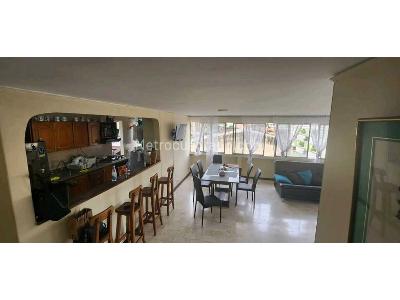 Apartamento en venta en La Candelaria, Medellín · foto 5 de 18