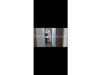 Apartamento de 3 alcobas en venta en Niquia, Bello, 68 m² · foto 5 de 12