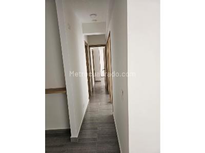 Apartamento de 3 alcobas en venta en Ciudad Fabricato, Bello, 72 m² · foto 5 de 14
