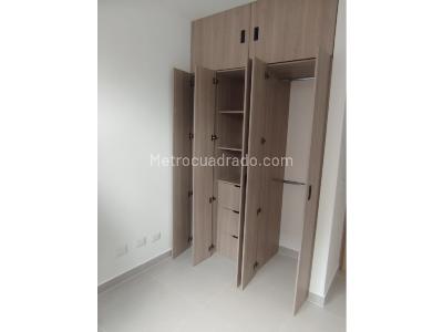 Apartamento de 3 alcobas en venta en Bello Ciudad Fabricato, Bello, 71 m² · foto 6 de 9