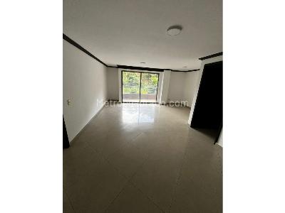 Apartamento de 4 alcobas en venta en La Doctora, Sabaneta, 123 m² · foto 4 de 18