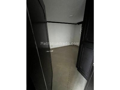 Apartamento de 4 alcobas en venta en La Doctora, Sabaneta, 123 m² · foto 11 de 18