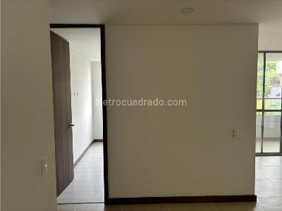 Apartamento de 3 alcobas en venta en Aves Maria, Sabaneta, 89 m² · foto 11 de 20