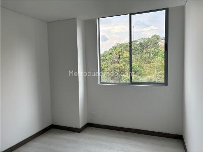 Apartamento de 3 alcobas en venta en Aves Maria, Sabaneta, 89 m² · foto 14 de 20