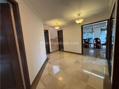 Apartamento de 5 alcobas en venta en El Poblado, Medellín, 440 m² · foto 6 de 20