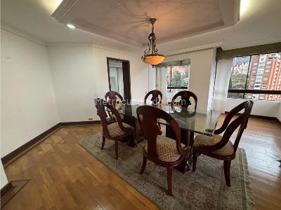 Apartamento de 5 alcobas en venta en El Poblado, Medellín, 440 m² · foto 7 de 20