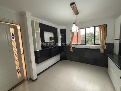 Apartamento de 5 alcobas en venta en El Poblado, Medellín, 440 m² · foto 9 de 20
