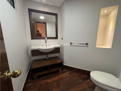 Apartamento de 5 alcobas en venta en El Poblado, Medellín, 440 m² · foto 14 de 20