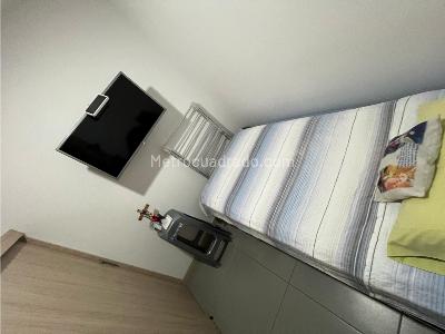 Apartamento en venta en Loma De Las Brujas, Envigado · foto 8 de 10