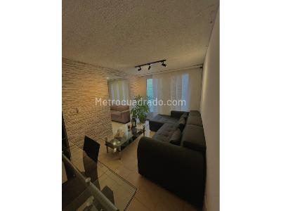 Casa de 4 alcobas en venta en Cabañas, Bello, 190 m² · foto 3 de 12
