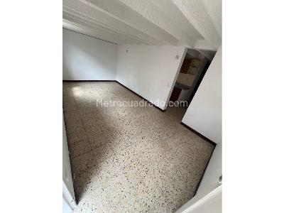 Casa de 3 alcobas en venta en Santa Ana, Bello, 72 m² · foto 2 de 12