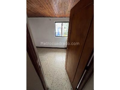 Casa de 3 alcobas en venta en Santa Ana, Bello, 72 m² · foto 10 de 12