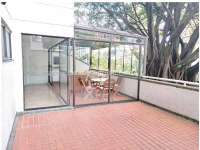 Apartamento de 4 alcobas en venta en Los Naranjos, Medellín, 175 m² · foto 6 de 13