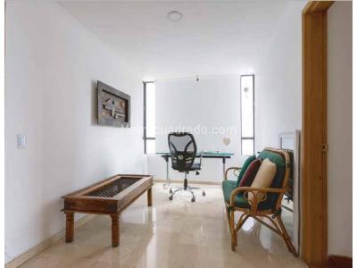 Apartamento de 4 alcobas en venta en Los Naranjos, Medellín, 175 m² · foto 11 de 13