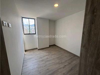Apartamento de 2 alcobas en venta en Cabañas, Bello, 61 m² · foto 15 de 20