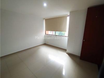 Apartamento en venta en Portal De Ditaires, Itagüí · foto 8 de 15