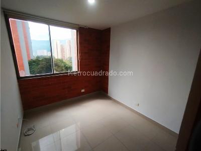 Apartamento en venta en Portal De Ditaires, Itagüí · foto 10 de 15