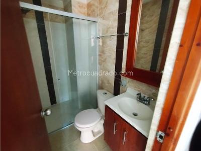 Apartamento en venta en Portal De Ditaires, Itagüí · foto 12 de 15