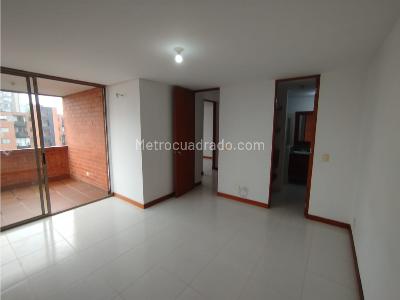 Apartamento en venta en Portal De Ditaires, Itagüí · foto 5 de 13