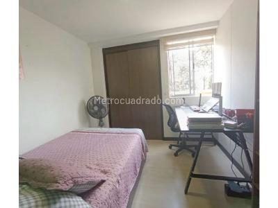 Apartamento de 3 alcobas en venta en San Jose, Sabaneta, 122 m² · foto 3 de 5