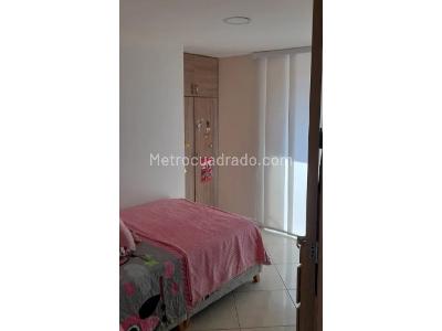 Apartamento de 3 alcobas en venta en Niquia, Bello, 69 m² · foto 3 de 11