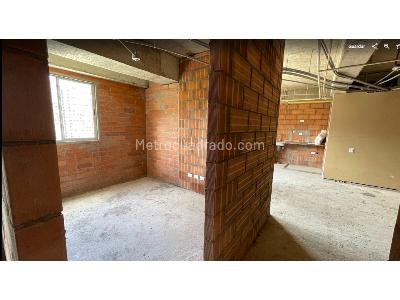 Apartamento de 3 alcobas en venta en Santa Ana, Bello, 76 m² · foto 9 de 16