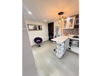 Apartamento de 2 alcobas en venta en Amazonia, Bello, 50 m² · foto 4 de 20