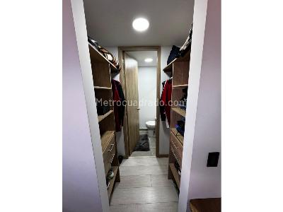 Apartamento de 3 alcobas en venta en Cañaveralejo, Sabaneta, 69 m² · foto 12 de 16