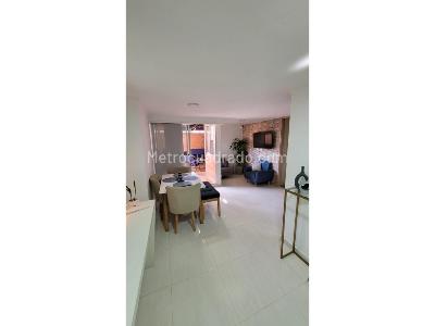 Apartamento de 2 alcobas en venta en Niquia, Bello, 58 m² · foto 8 de 15