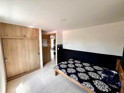 Apartamento de 3 alcobas en venta en Cabañas, Bello, 118 m² · foto 8 de 12
