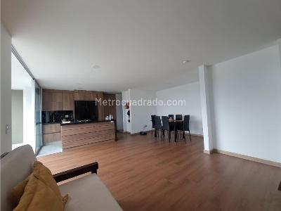 Apartamento de 2 alcobas en venta en Suramerica, Itagüí, 94 m² · foto 6 de 20